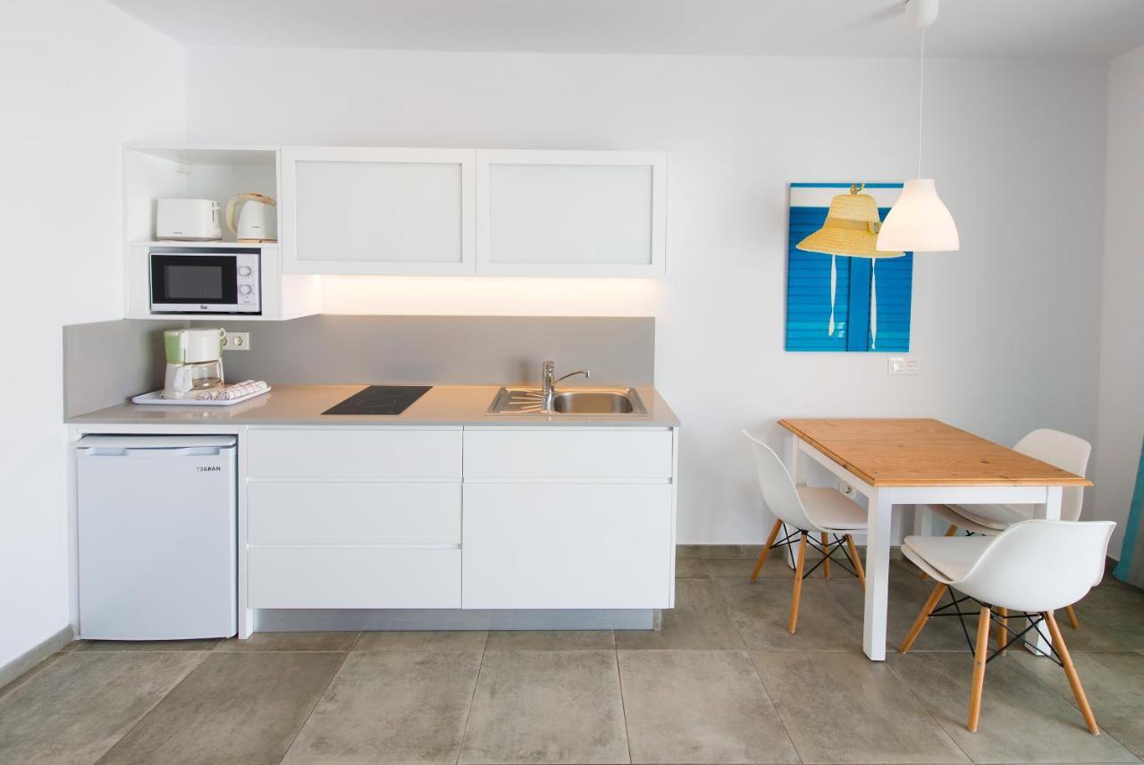 Apartamentos Playamar Puerto del Carmen  Exteriör bild