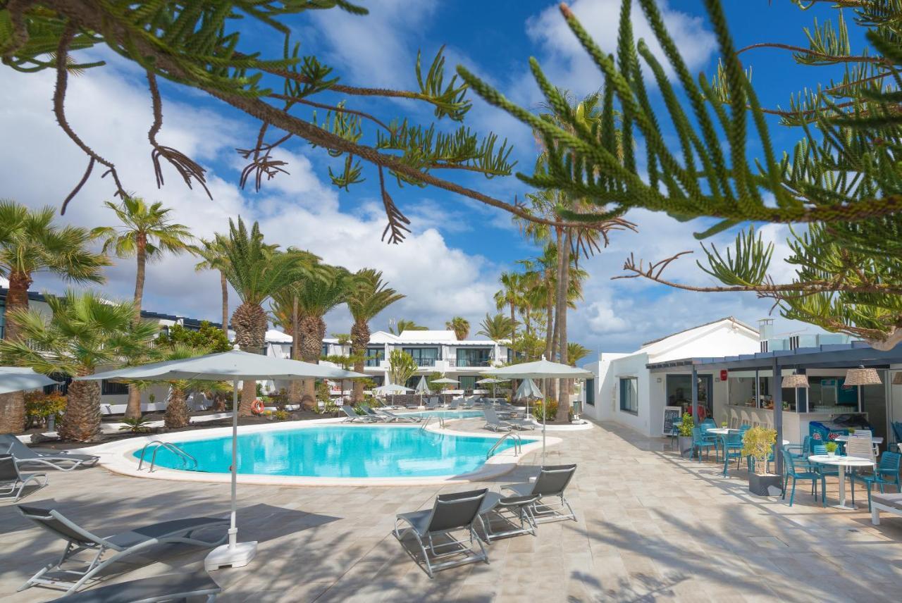 Apartamentos Playamar Puerto del Carmen  Exteriör bild