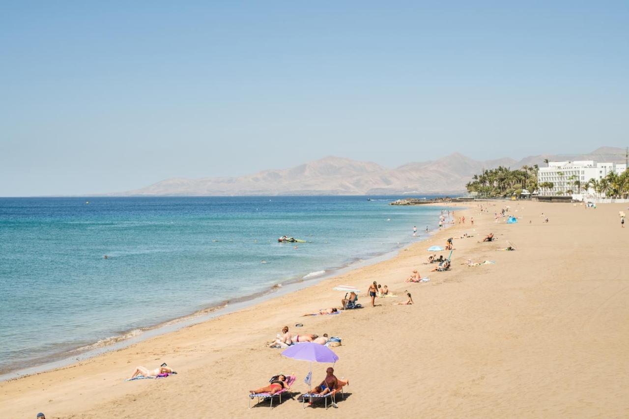 Apartamentos Playamar Puerto del Carmen  Exteriör bild
