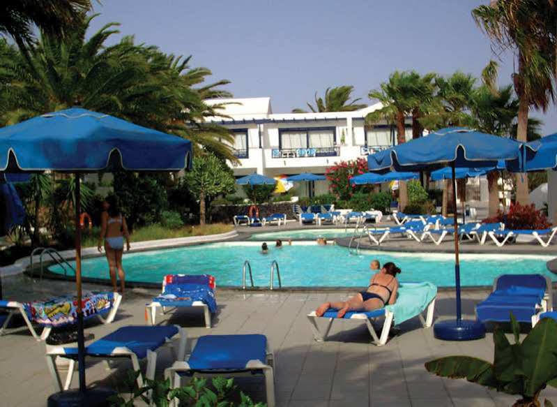 Apartamentos Playamar Puerto del Carmen  Exteriör bild